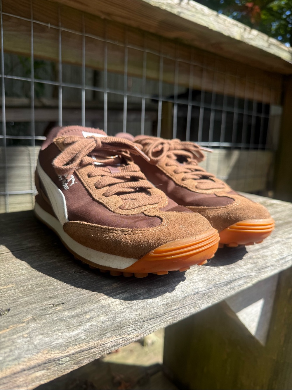 Women’s Puma-Easy Rider Sneaker